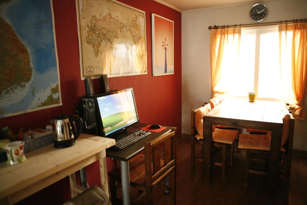 Birdsnest Hostel Hongdae Foreigner Only Szöul Kültér fotó